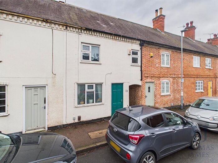 3 Bedroom Terraced House For Sale In Easthorpe Street, Ruddington, Nottingham, NG11