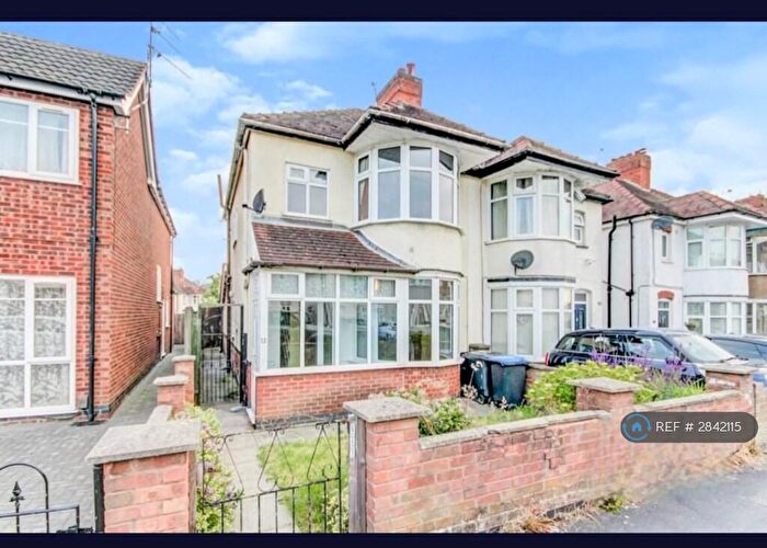 3 Bedroom Semi-Detached House To Rent In Thirlmere Road, Hinckley, LE10