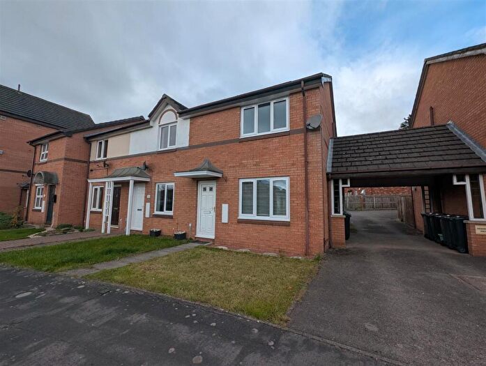3 Bedroom Semi-Detached House To Rent In Marske Grove, Darlington, DL3
