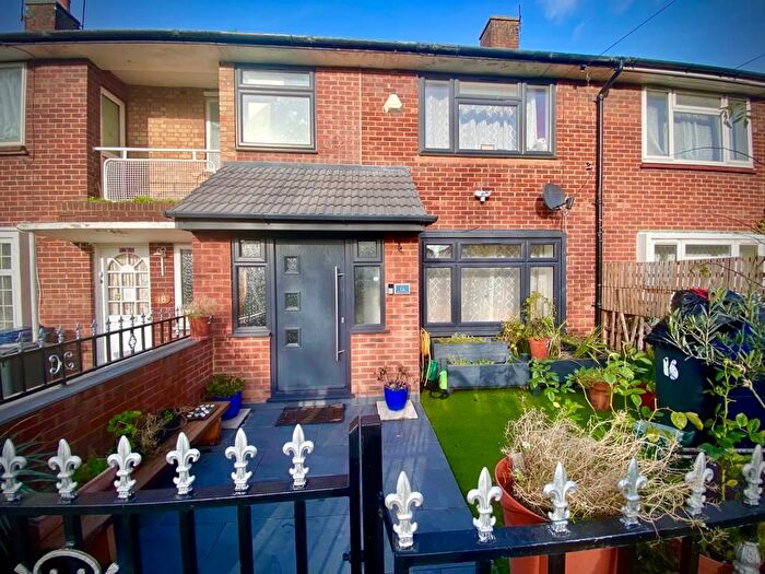 3 Bedroom Terraced House To Rent In Marlborough Road, Southall, UB2