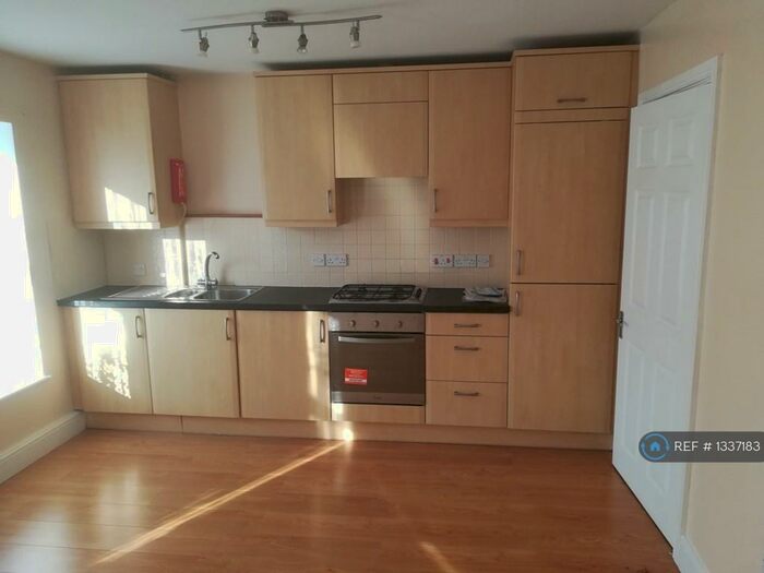 1 Bedroom Flat To Rent In Laundry Road, Southampton, SO16