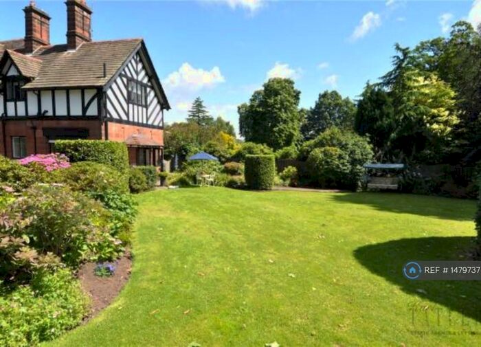 3 Bedroom End Of Terrace House To Rent In Thornton House, Wirral, CH63