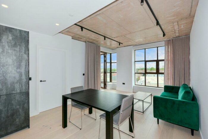 2 Bedroom Apartment To Rent In Stanton Walk, London, E2