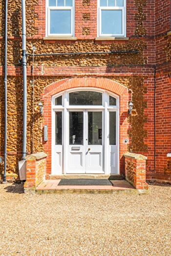 1 Bedroom Flat For Sale In Flat, Sandringham Road, Hunstanton, PE36
