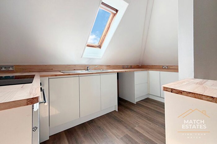 1 Bedroom Flat To Rent In Shorncliffe Road, Folkestone, CT20