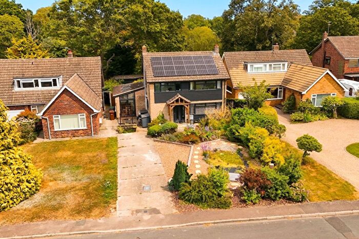 3 Bedroom Detached House For Sale In Oakcroft Drive, Framingham Earl, Norwich, NR14