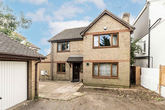 4 Bedroom Detached House To Rent In Staines Road East, Sunbury-On-Thames, TW16
