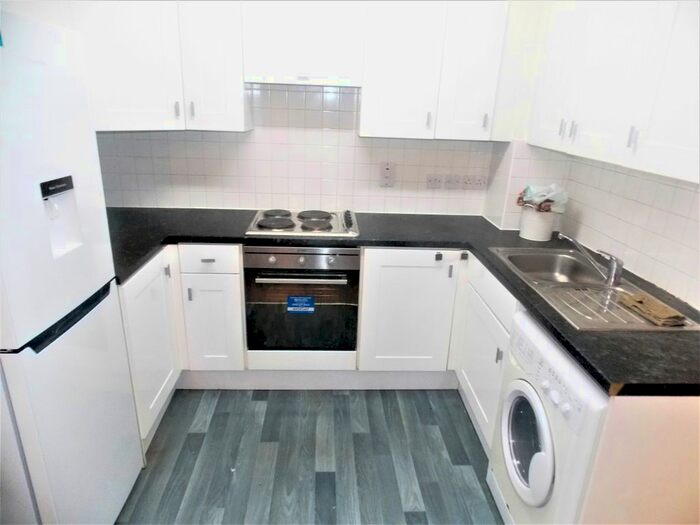 1 Bedroom Flat To Rent In Fords Park Road, London, E16