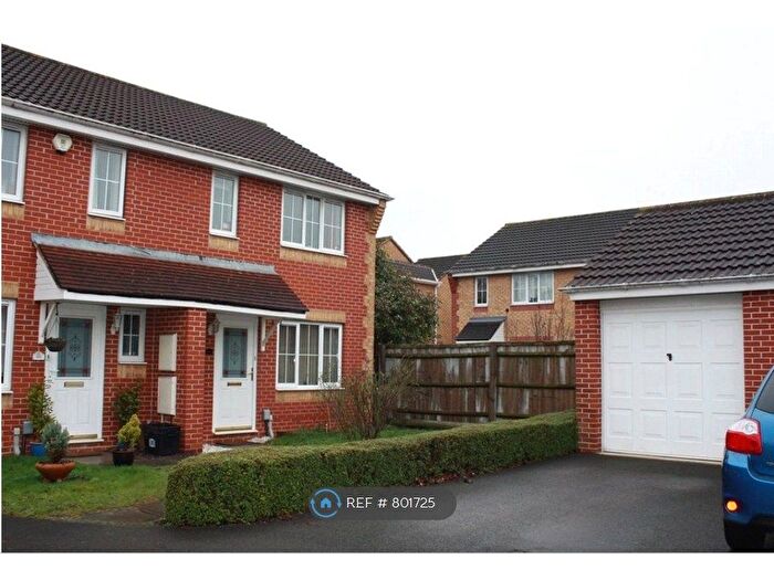 2 Bedroom End Of Terrace House To Rent In Paddick Drive, Lower Earley, Reading, RG6