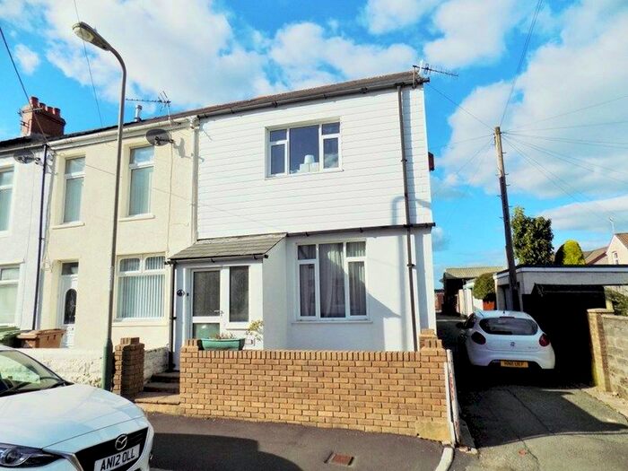 2 Bedroom Terraced House To Rent In Dol-Y-Felin Street, Caerphilly, CF83
