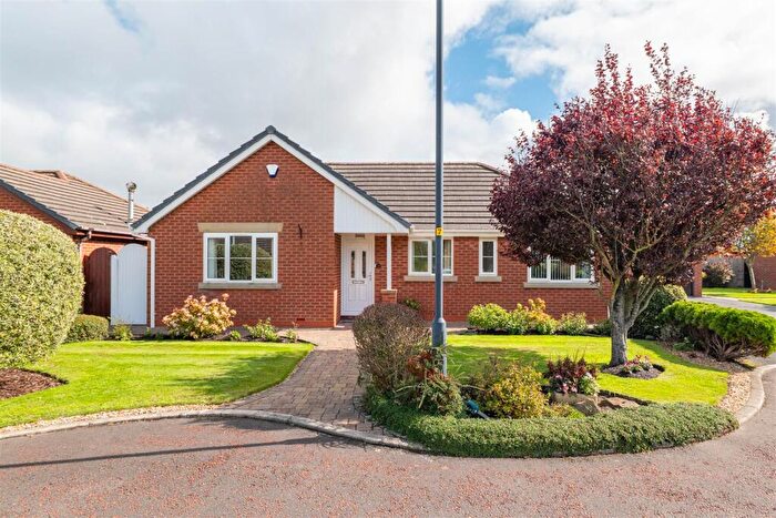 3 Bedroom Detached Bungalow For Sale In Silverdale, Hesketh Bank, Preston, PR4