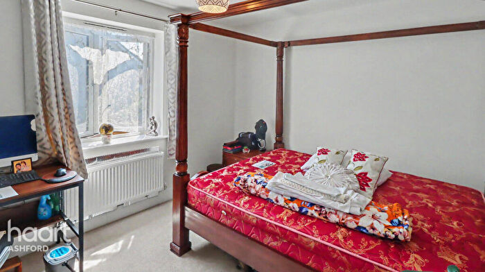 2 Bedroom Terraced House For Sale In Arras Close, Folkestone, CT19