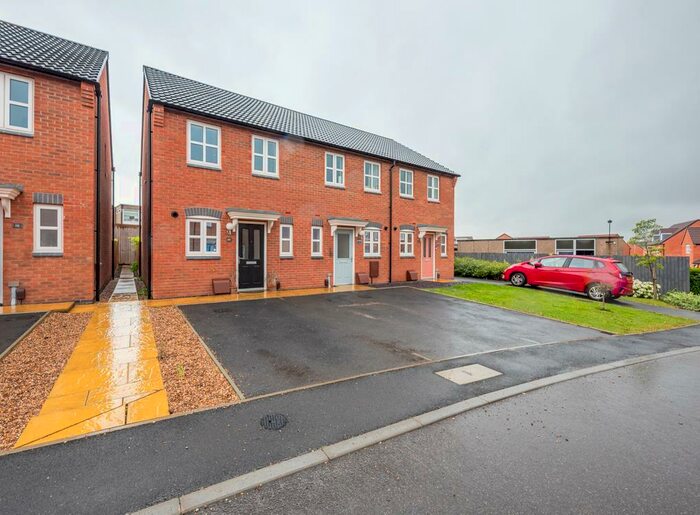 2 Bedroom Semi-Detached House To Rent In Summer Drive, West Bridgford, Nottingham, NG2