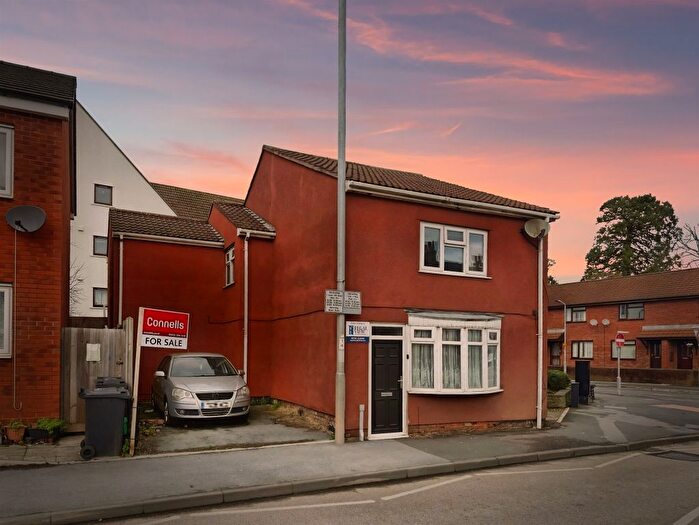 4 Bedroom Detached House For Sale In Monmouth Street, Bridgwater, TA6