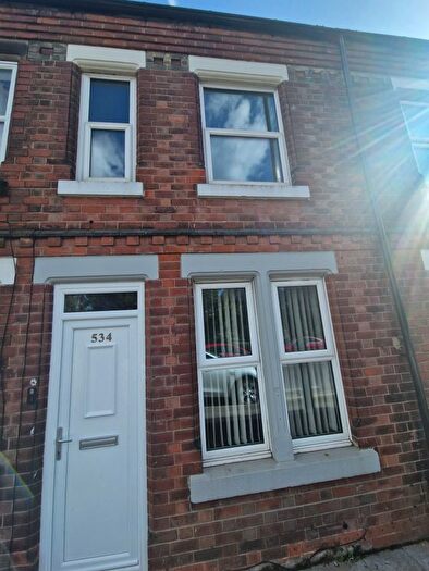 3 Bedroom Terraced House For Sale In Woodborough Road, Nottingham, NG3