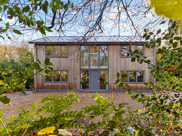 5 Bedroom Country House For Sale In Plantation Road, Liss, GU33