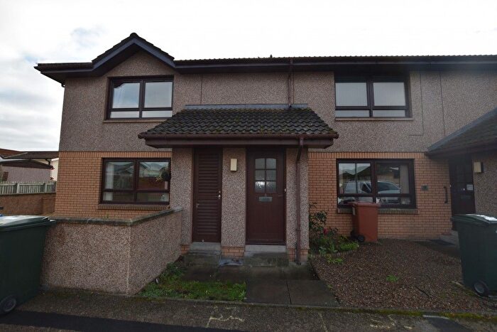 2 Bedroom Flat To Rent In Ashgrove Court, Elgin, IV30