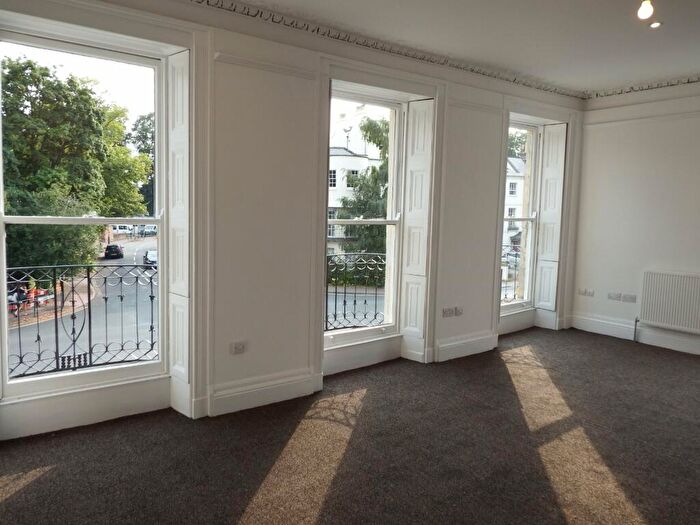 2 Bedroom Flat To Rent In Hewlett Road, Cheltenham, GL52
