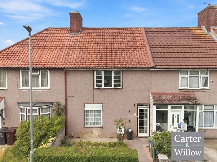 2 Bedroom Terraced House For Sale In Warrington Square, Dagenham, RM8