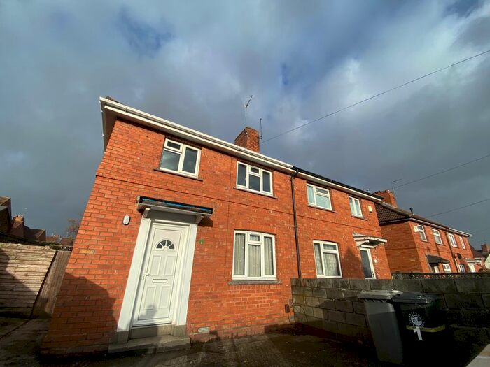 3 Bedroom Property To Rent In Dunster Road, Knowle, Bristol, BS4