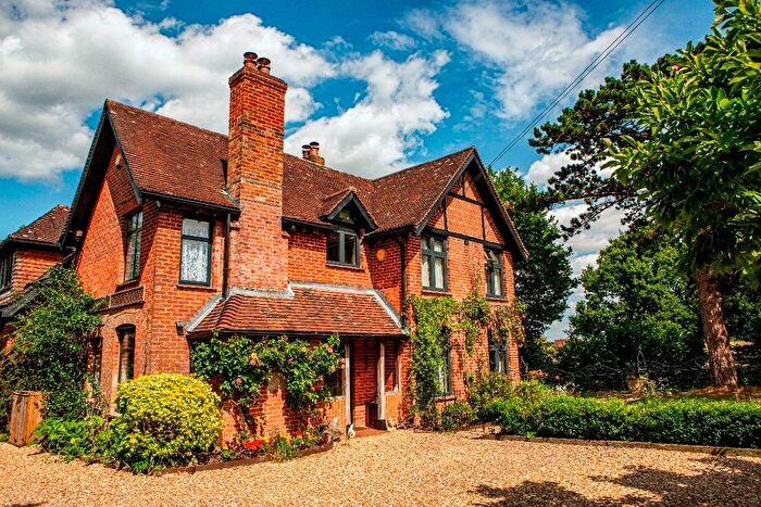 5 Bedroom Detached House For Sale In Tunbridge Wells Road, Mayfield, TN20