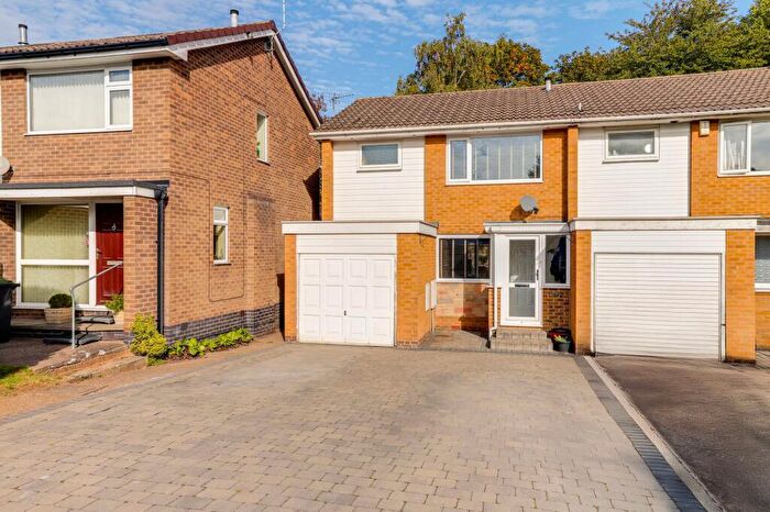 3 Bedroom Semi-Detached House For Sale In Ullswater Crescent, Bramcote, NG9