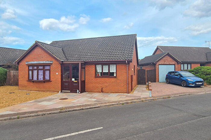 3 Bedroom Detached Bungalow For Sale In Wells Avenue, North Walsham, NR28