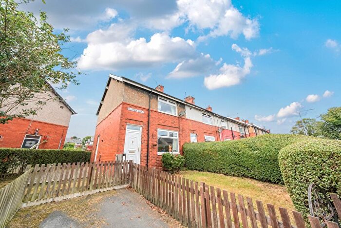 3 Bedroom End Of Terrace House For Sale In Tillotson Avenue, Sowerby Bridge, West Yorkshire, HX6