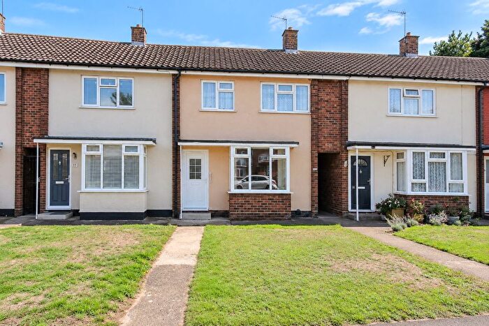 3 Bedroom Terraced House For Sale In Groveside, Henlow, SG16