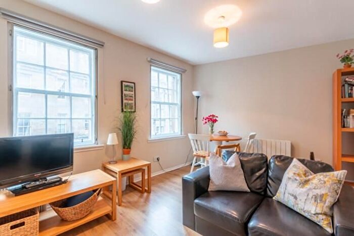 1 Bedroom Flat To Rent In Webster's Land, Edinburgh, EH1