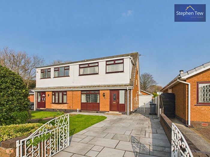 3 Bedroom Semi-Detached House For Sale In Livet Avenue, Blackpool, FY4