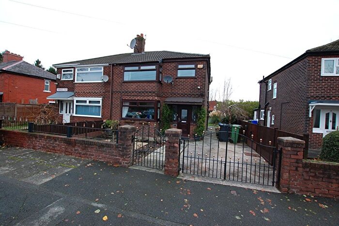 2 Bedroom Semi-Detached House For Sale In Timperley Fold, Ashton-Under-Lyne, Greater Manchester, OL6