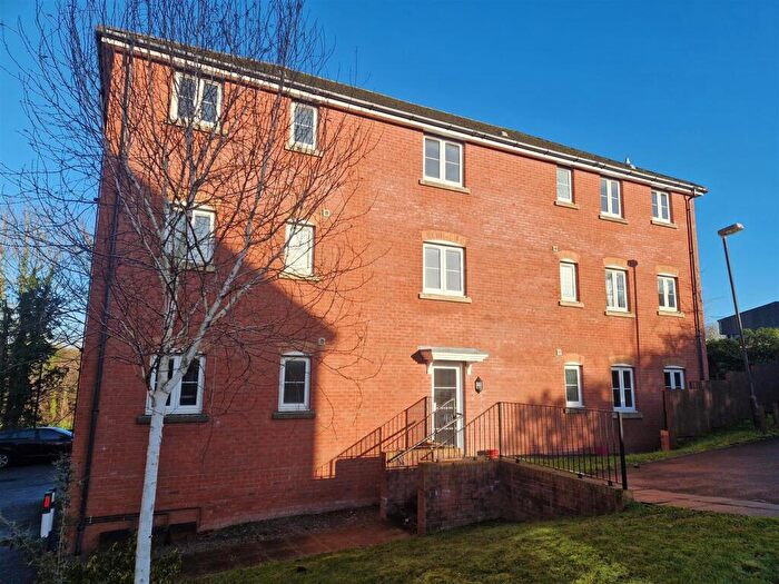 1 Bedroom Apartment For Sale In Skylark Road, North Cornelly, Bridgend, CF33