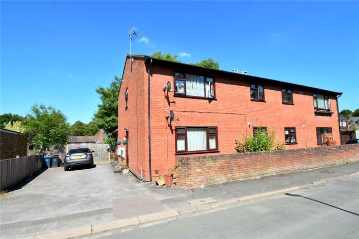 2 Bedroom Apartment To Rent In Woodley Hill, Chesham, Bucks, HP5