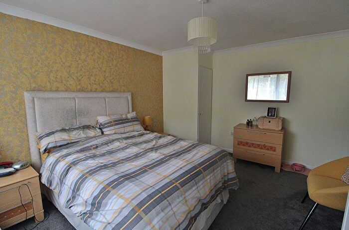 3 Bedroom Terraced House For Sale In Kennedy Close, Purbrook, Waterlooville, PO7