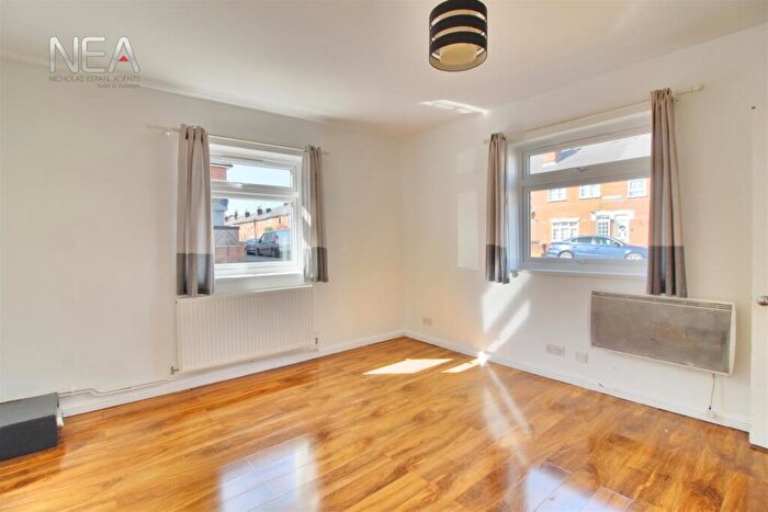 2 Bedroom Apartment To Rent In Great Knollys Street, Reading, RG1