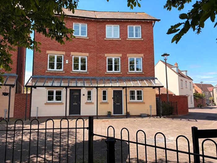 4 Bedroom Semi-Detached House For Sale In Fitzroy Circus, Portishead, Bristol, Somerset, BS20