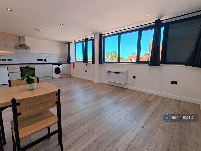 2 Bedroom Flat To Rent In Mount St, Stafford, ST16