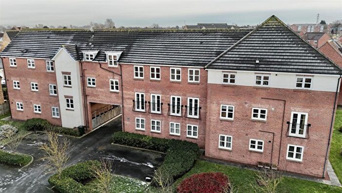 1 Bedroom Apartment For Sale In Dukesfield, Shiremoor, Newcastle Upon Tyne, NE27