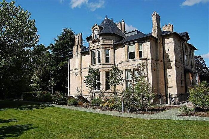 2 Bedroom Apartment To Rent In Rosebank Hall, Larke Rise, Didsbury, M20