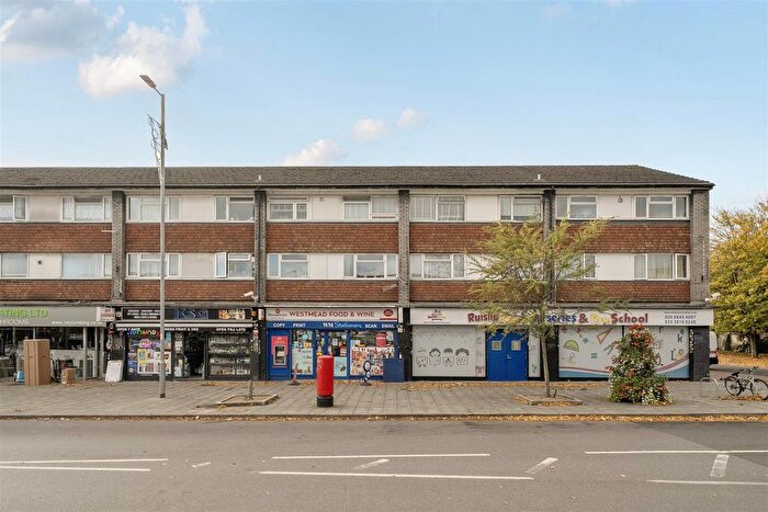 2 Bedroom Flat For Sale In Victoria Road, Ruislip, HA4