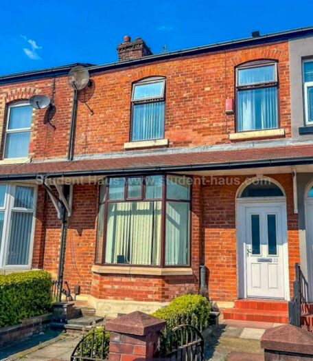 5 Bedroom House To Rent In Great Cheetham Street West, Broughton, M7