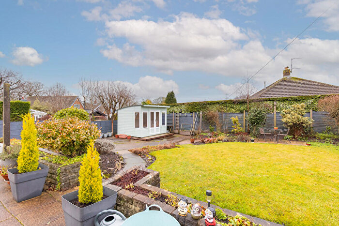 2 Bedroom Detached House For Sale In Smithy Close, Brindle, PR6