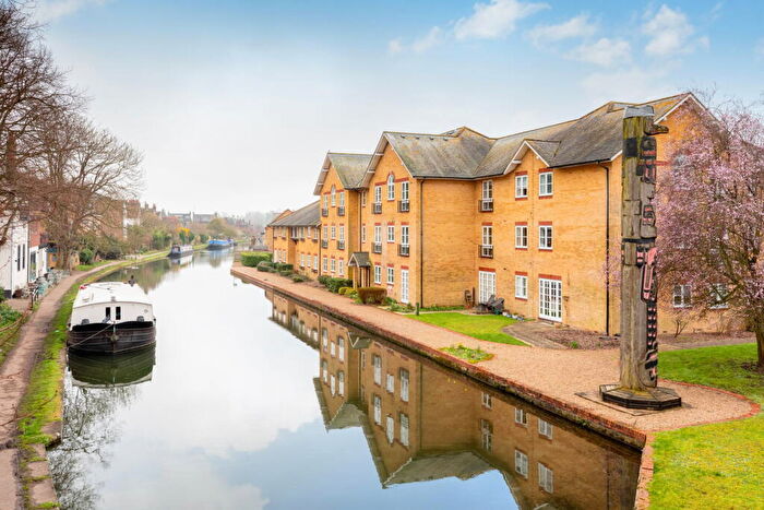 2 Bedroom Flat To Rent In Alsford Wharf, Berkhamsted, Hertfordshire, HP4