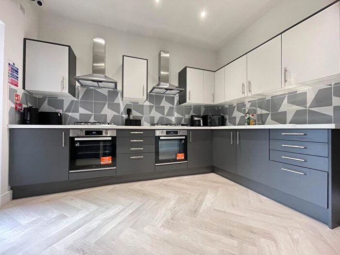 1 Bedroom Studio To Rent In Clarendon Road, Luton, Bedfordshire, LU2