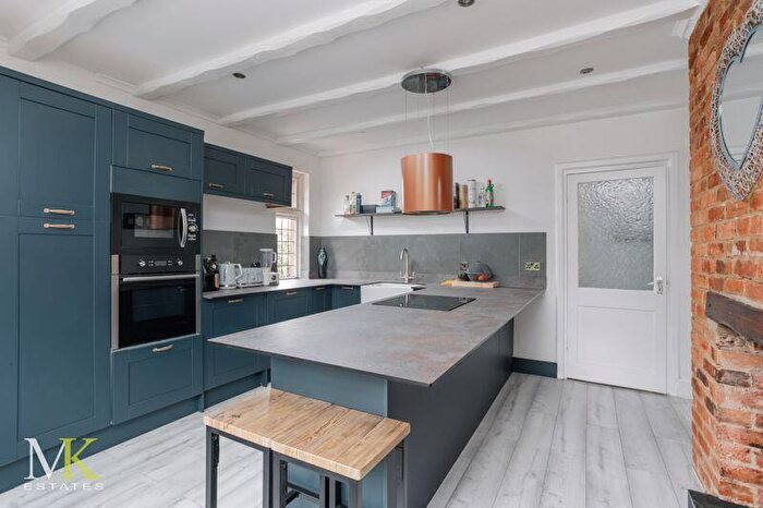 3 Bedroom Maisonette For Sale In Queens Park South Drive, Bournemouth, BH8