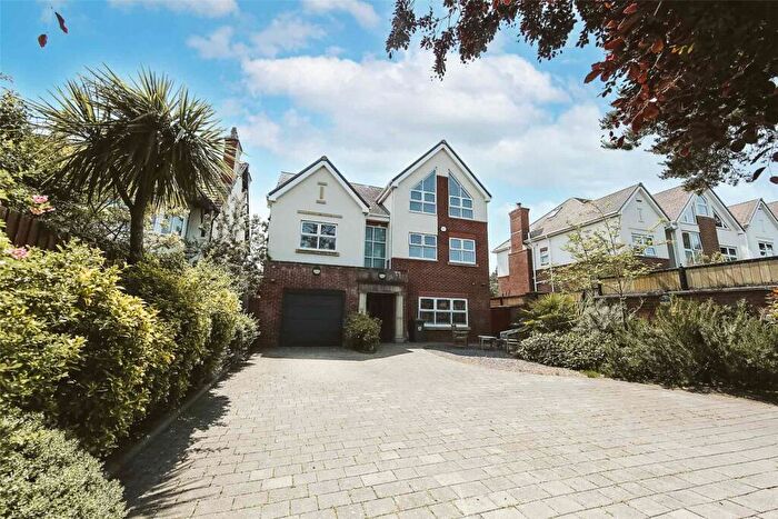 5 Bedroom Detached House For Sale In Shore Road, Ainsdale, Southport, Merseyside, PR8