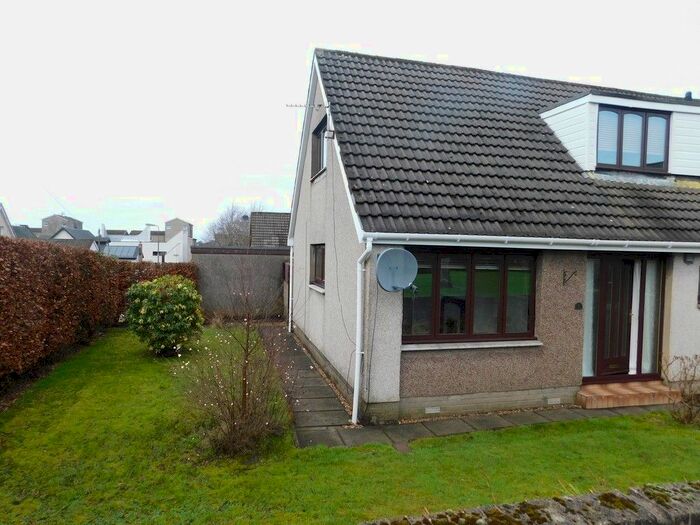 2 Bedroom Semi-Detached House To Rent In Brucefield Drive, Whitburn, Bathgate, EH47