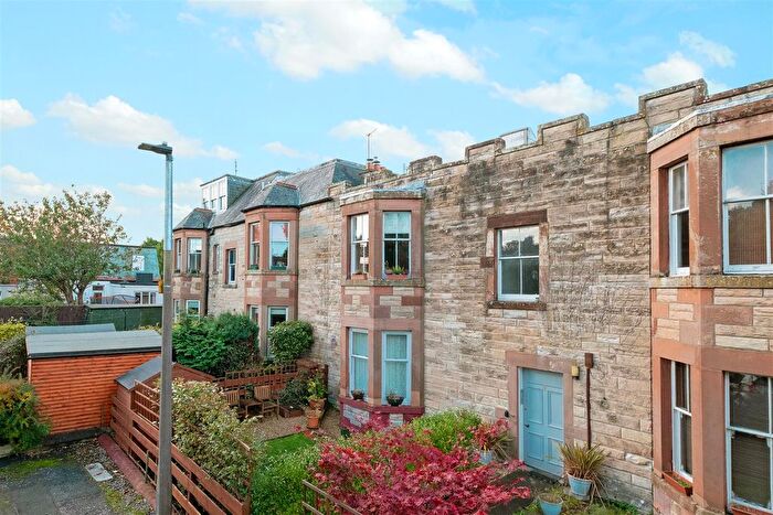 1 Bedroom Flat For Sale In , Cramond Glebe Terrace, Edinburgh, EH4