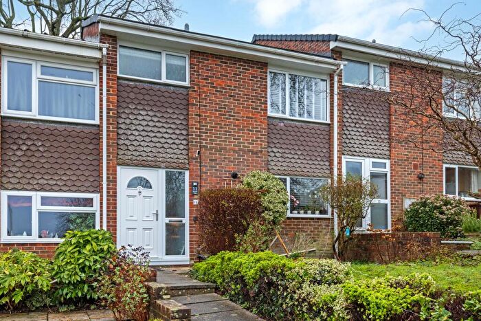 3 Bedroom Terraced House For Sale In West Hill Park, Winchester, SO22
